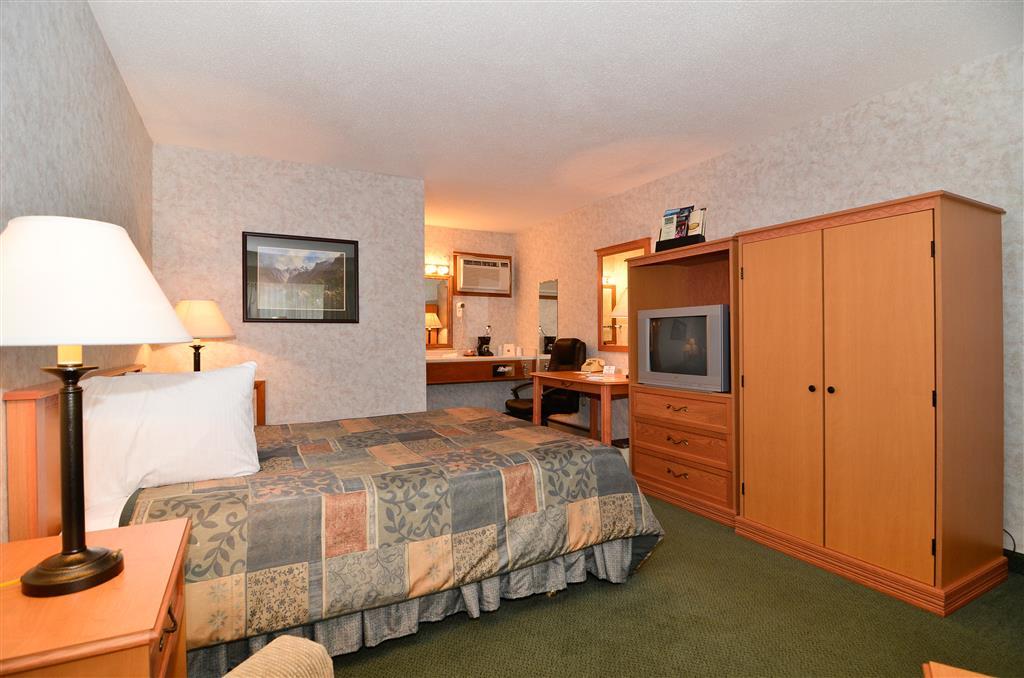 U-Bar Motel Canistota Room photo